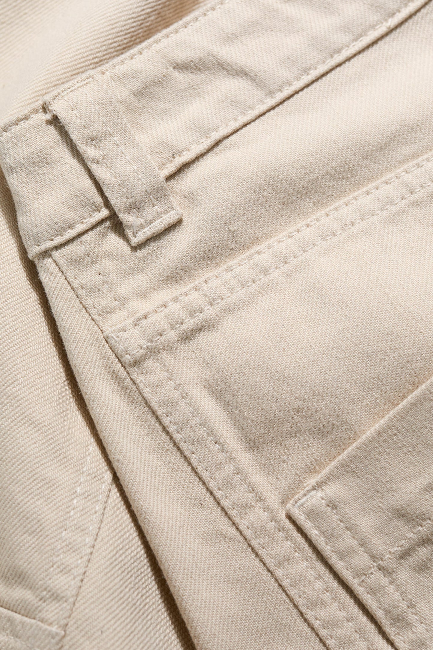 Gwenver Barrel Leg Jeans